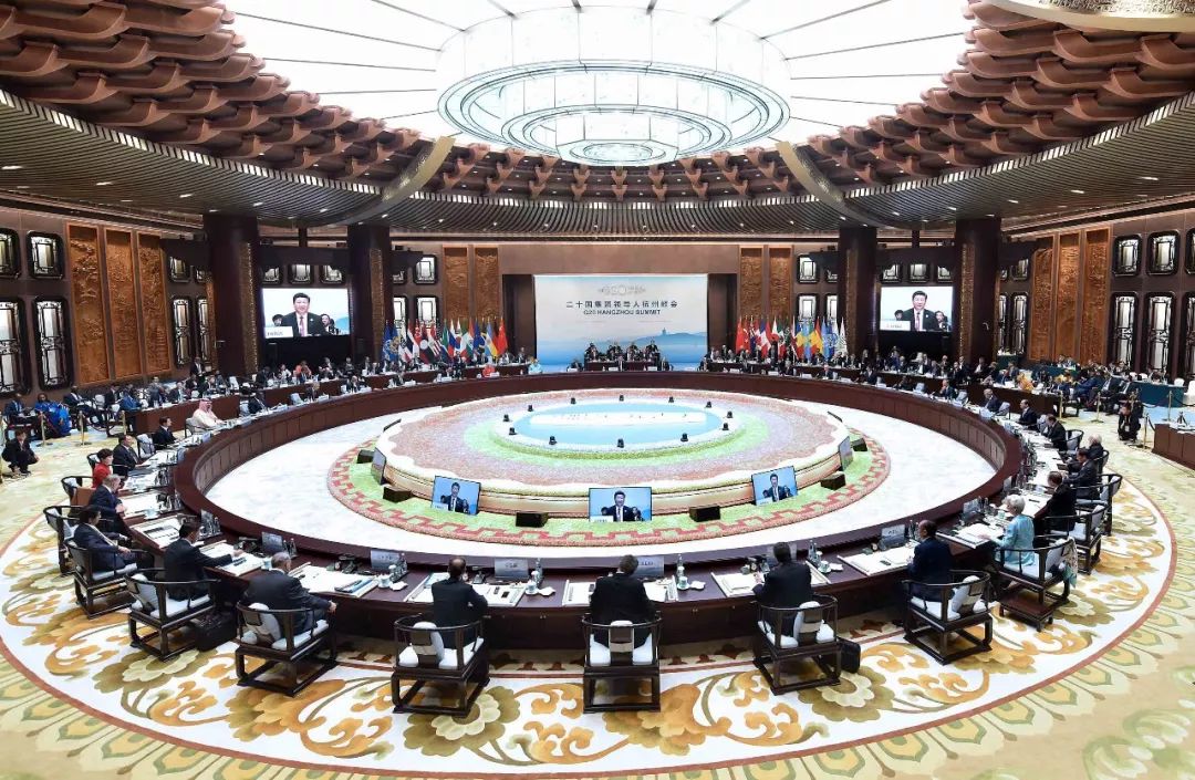 上合峰会会场上合峰会会场，展现国际合作的舞台