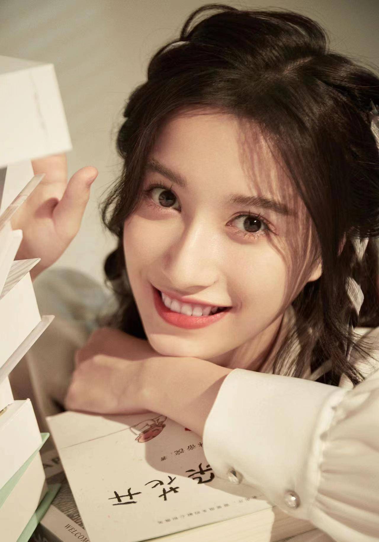 女主许荔歌女主许荔歌，探寻她的魅力与故事